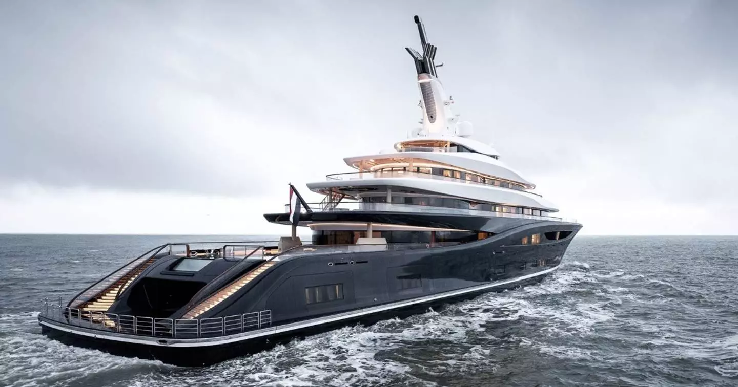 First Hydrogen Fuel-Cell Superyacht